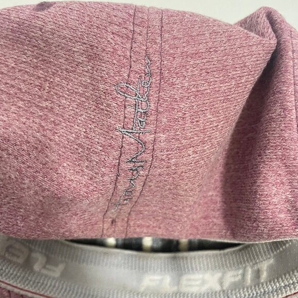 Travis Mathew Flexfit Hat Cap Purple Embroidered L-XL Adult Outdoors Golf - Picture 2 of 4